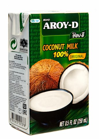 Кокосовое молоко "Aroy-d" 60%, 250 мл, Tetra Pak (жирность 17-19%)